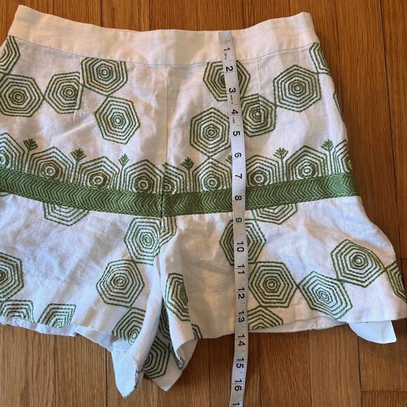 ALEXIS Acadia Shorts White and Green Embroidered Size Large - Picture 8 of 8